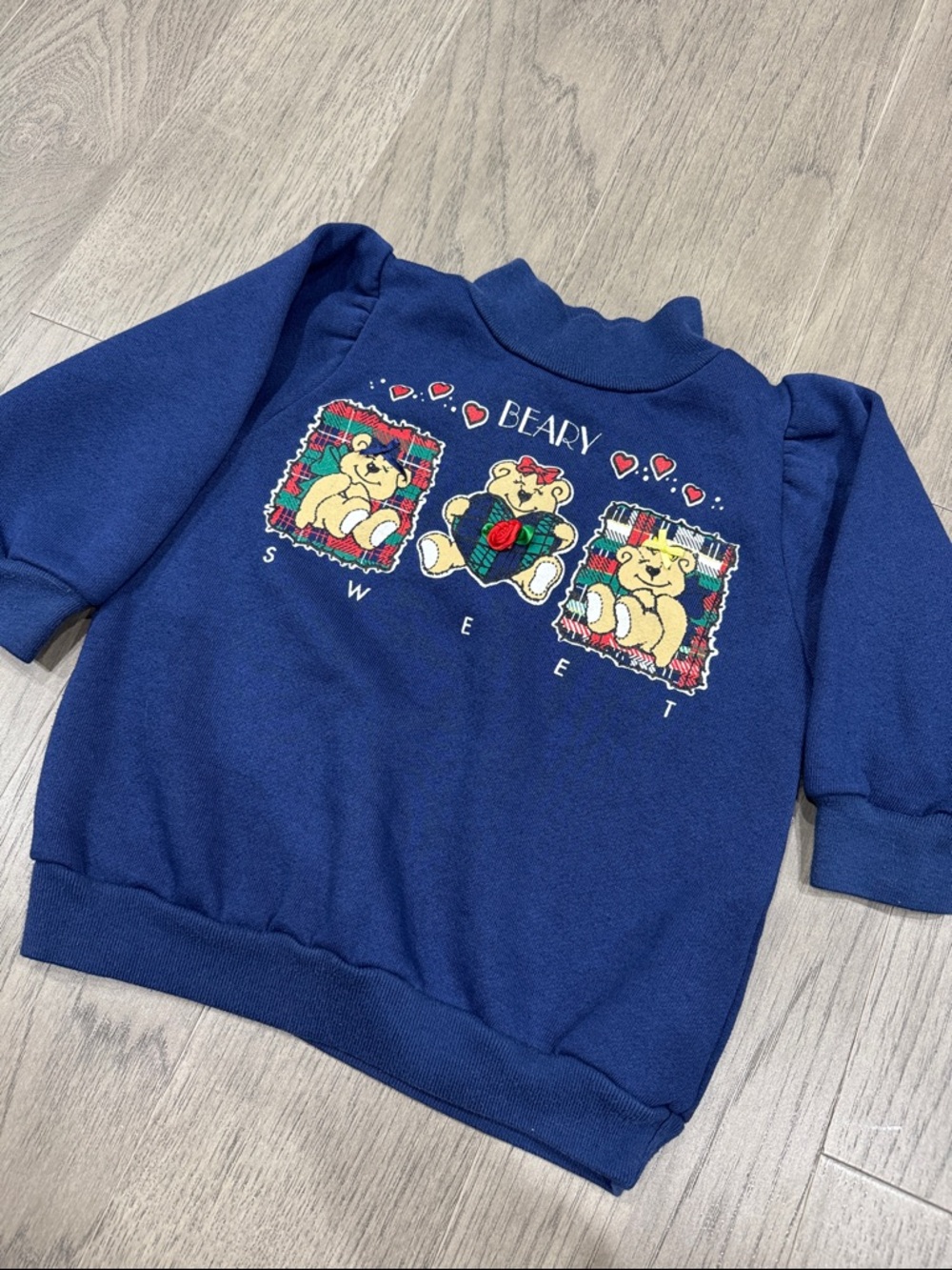 Vintage 90s Kids Navy Blue Bear Graphic Sweatshirt
